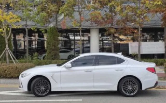 G70 중고차 G70 2.0T AWD 매물 사진 10 - 2018/04 183,966km