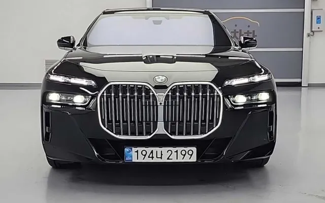 G70 중고차 7시리즈 (G70) 740i xDrive M 스포츠 매물 사진 7 - 2024/02 43,437km